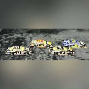 Nascar diecast 1:64 lot Of 4